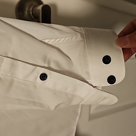 TOPMAN men's WHITE button down dress shirt - Picture 4 of 6